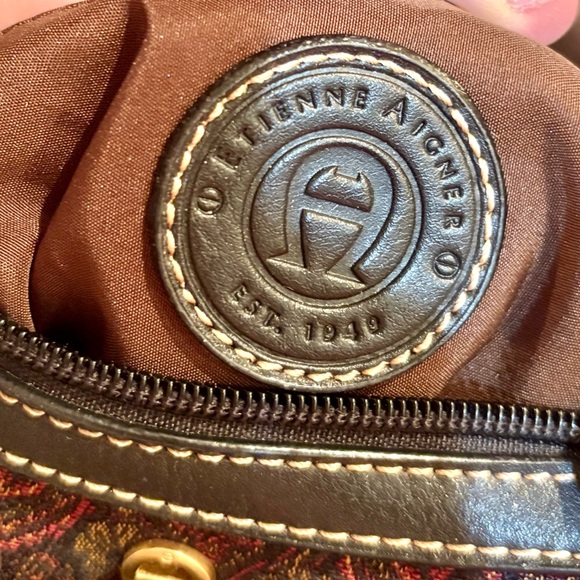 VINTAGE~  Etienne Aigner Small Tapestry Shoulder Bag Purse~MINT CONDITION~SKU049 - Picture 13 of 16